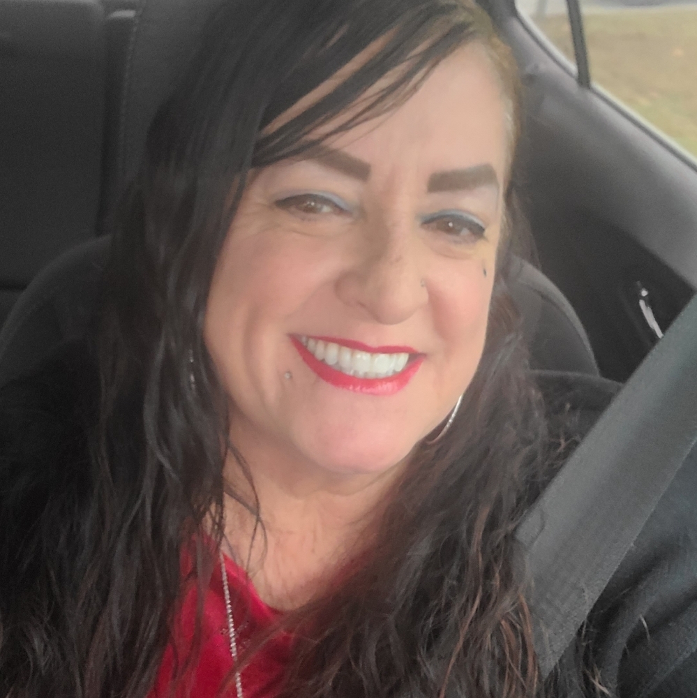 Meet your Posher, Linda